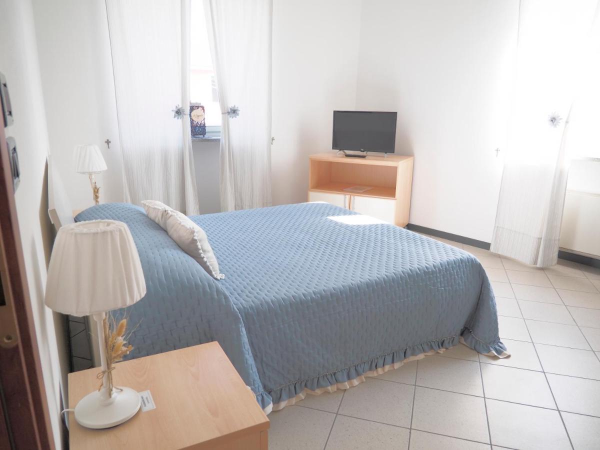 Mini-Appartamenti, Camere Lanterna Blu Mombello Monferrato Eksteriør billede
